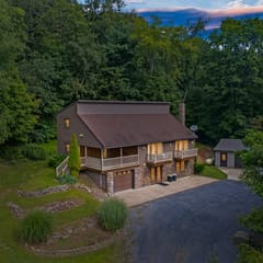 Maple Hill Lodge