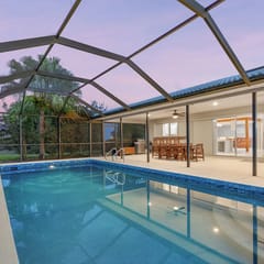 The Aqua House