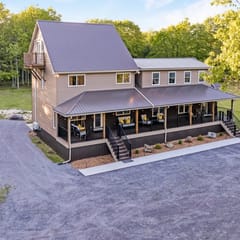 Adventure Oak Lodge
