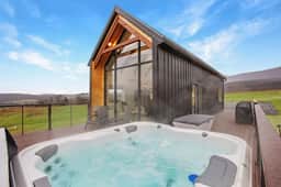Blue Ridge Mini Lux Retreat 2