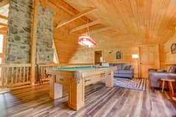 Mountain Top Cabin