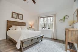 Rustic Pines Retreat