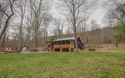 Rustic Pines Retreat