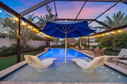 Legacy's Palm of Paradise