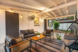 Charlotte Chalet - Image 2