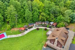 Weaverville Cabin - Image 2