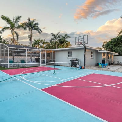Royal Palms Oasis