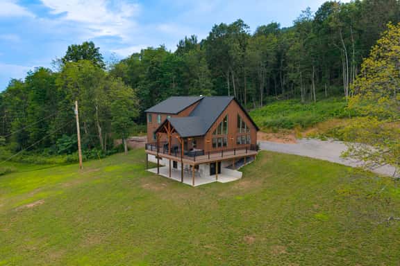 Hidden Acres Retreat - Image 1