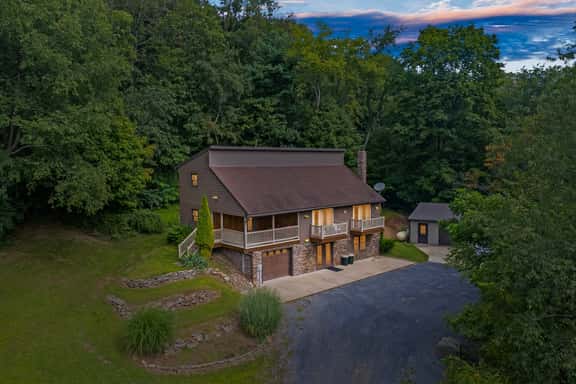 Maple Hill Lodge - Image 1