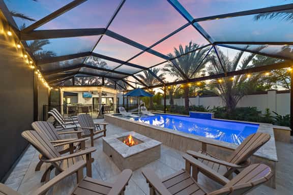 Legacy's Palm of Paradise - Image 1