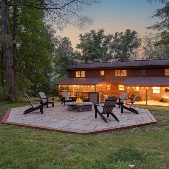 Fireside Cabin - Image 1
