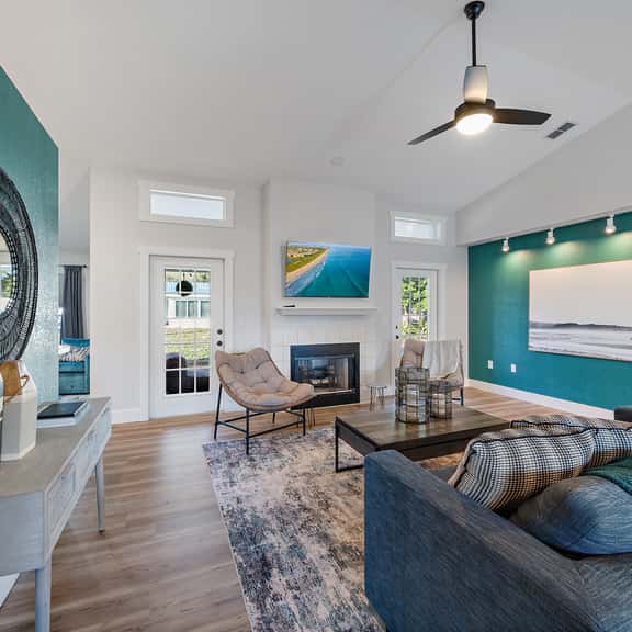Bay Bliss Bungalow - Image 1