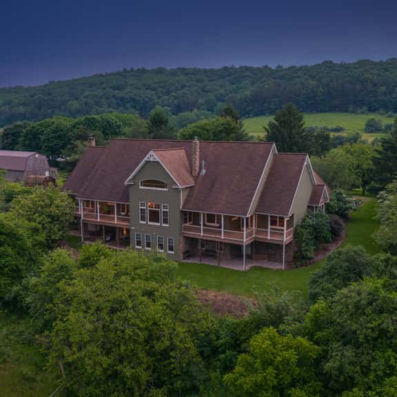 Walker Lake Lodge - Image 1