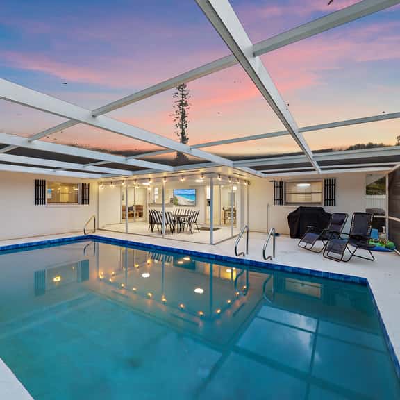 Riviera Retreat - Image 1