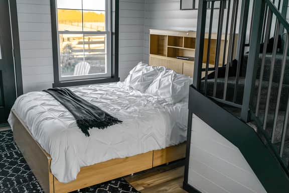 Simple Serenity Loft #6