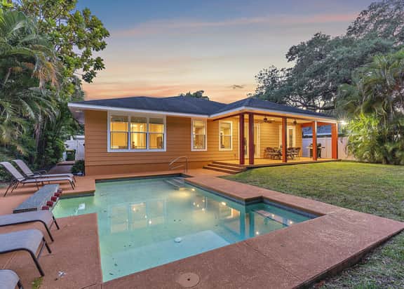 Hyde Park Villa