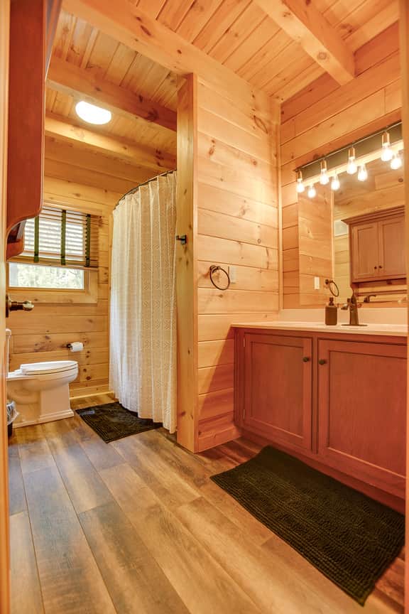 Mountain Top Cabin