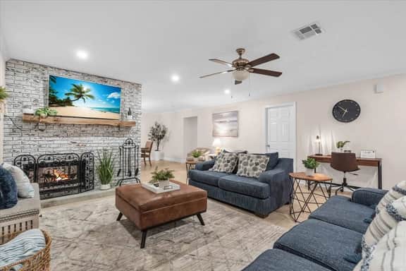 Lakeview Oasis