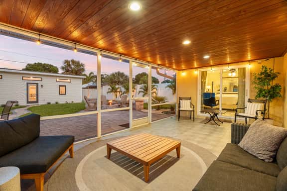 Honey Glow Bungalow