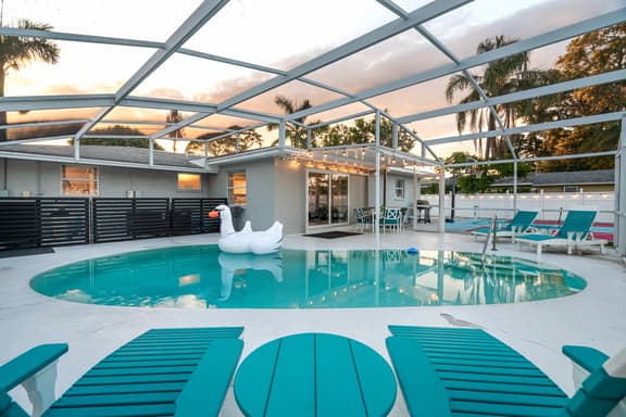 Royal Palms Oasis