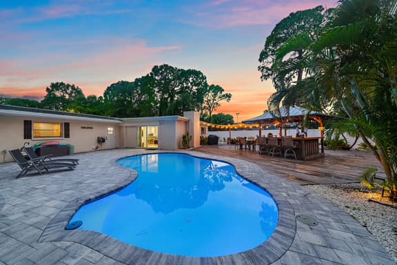 Tiki Tide Villa