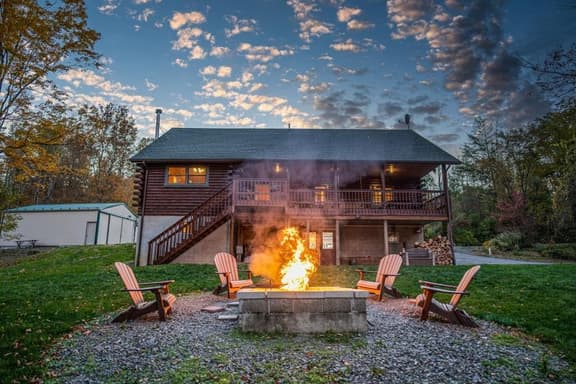 Lazy Bear Lodge