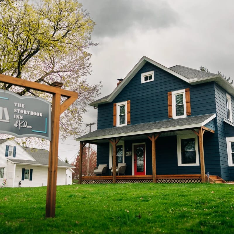 Storybook Inn